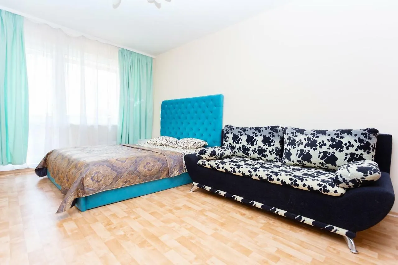مينسك Apartment Zhukovskogo 5/2